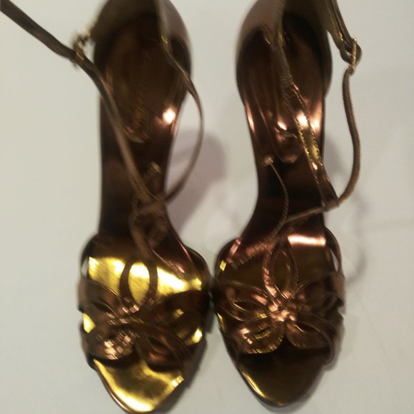 BCBGMAXAZRIA Ilarian Bronze Leather Sandals Size 9.5 - Picture 2 of 9